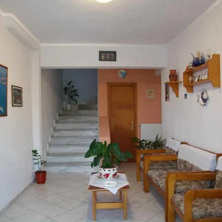 Daire Myriam Studios *